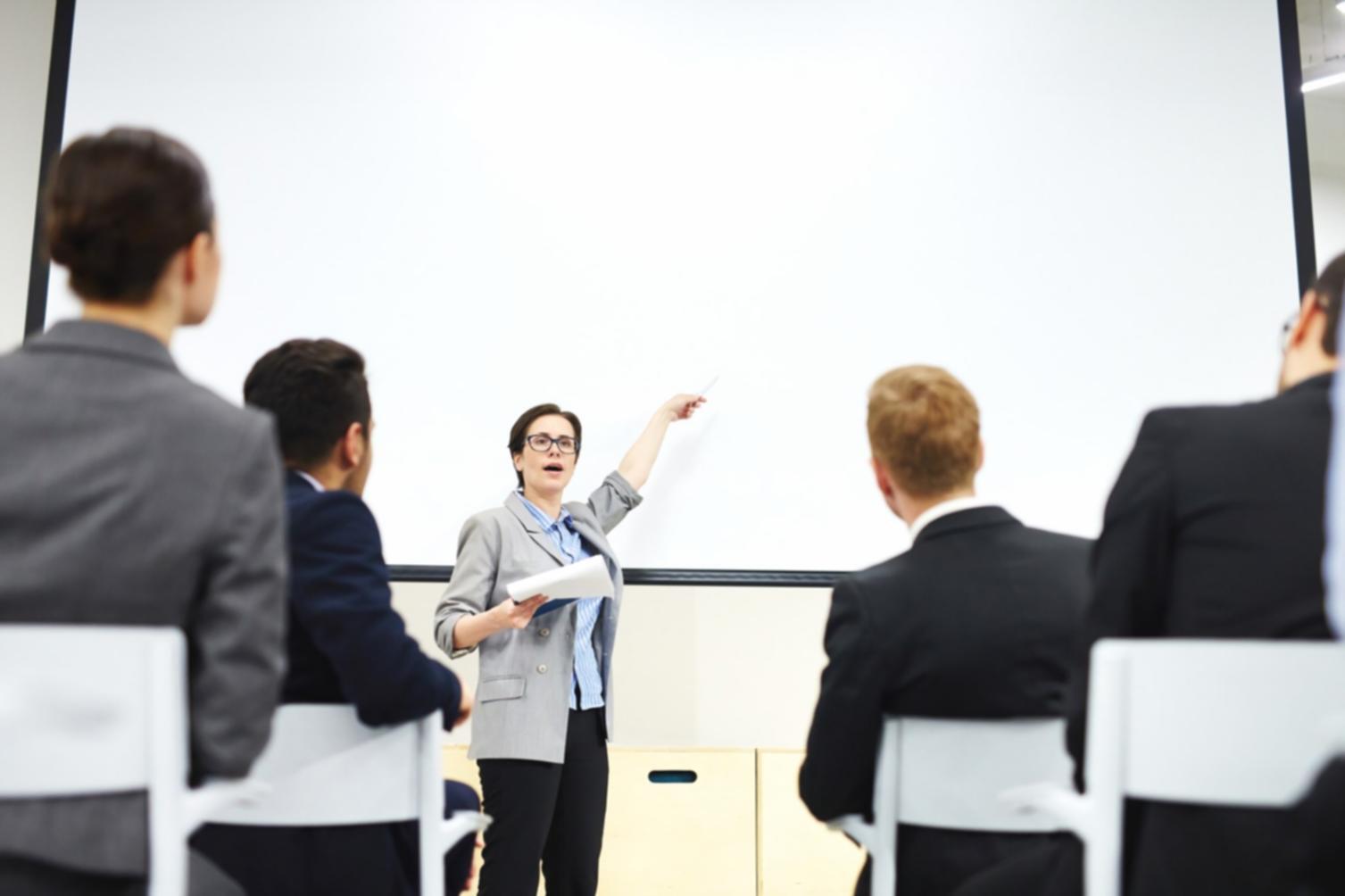 Advanced financial analysis techniques and professional modeling tools